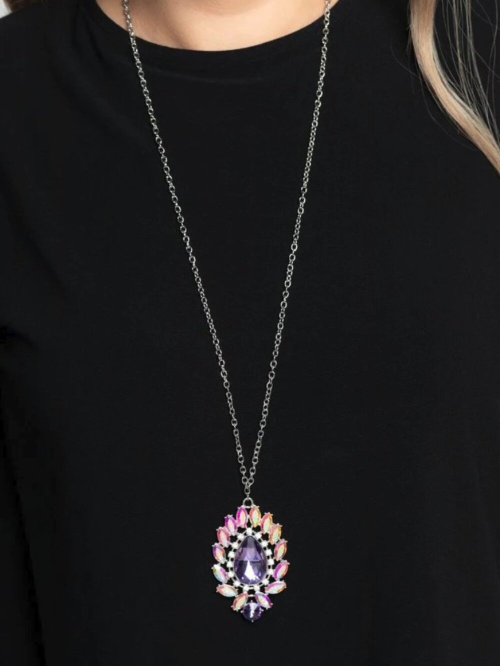 Paparazzi Jewelry Accessories - Over the TEARDROP - Purple Necklace - Vintage